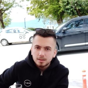 Σταύρος Καλυβιώτης
